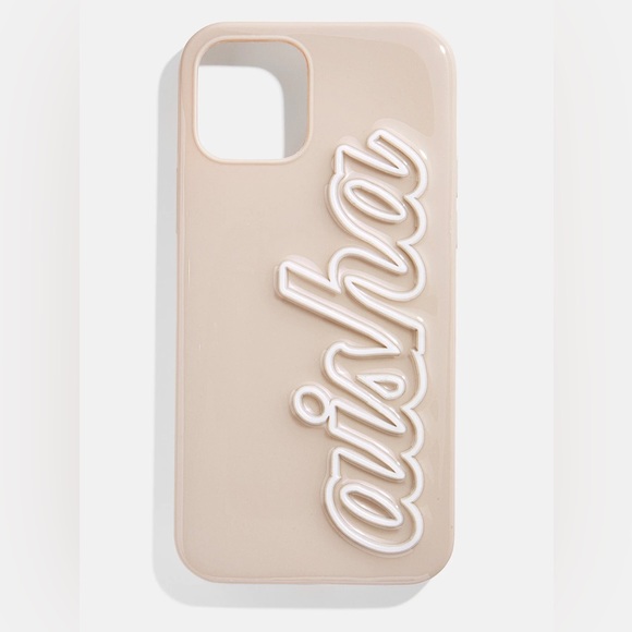 ‘laura’ Talk to the Sand Customized iPhone15 Plus Phone Case - Picture 1 of 4